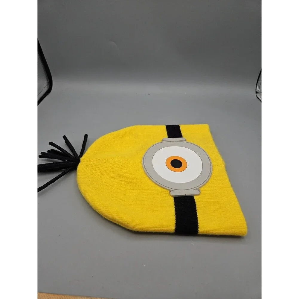 Beanie Hat Minions Dispicable Me Spirit Costume Winter Cap Yellow Stuart